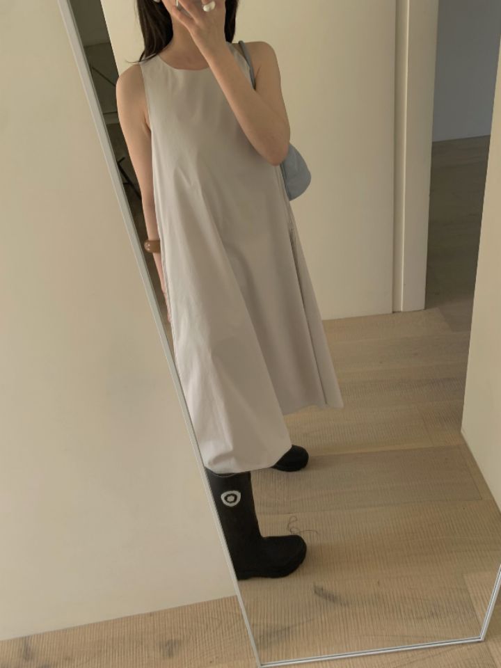 MARE韓國直郵㊣女士新品職業熱賣25春夏人氣時尚連衣裙長款MARE連衣裙圖色2