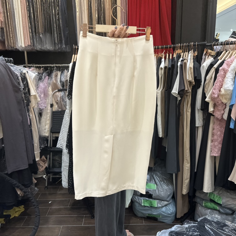 HERISH-HAUTE韓國直郵㊣女士新品真品休閑職業熱賣推薦長裙HERISH-HAUTE長裙