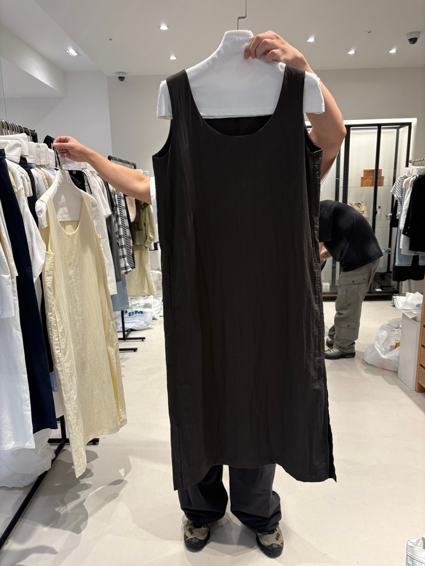 THE BRUNCH韓國直郵㊣女裝新品真品時尚25春夏人氣休閑連衣裙THE BRUNCH連衣裙圖色2