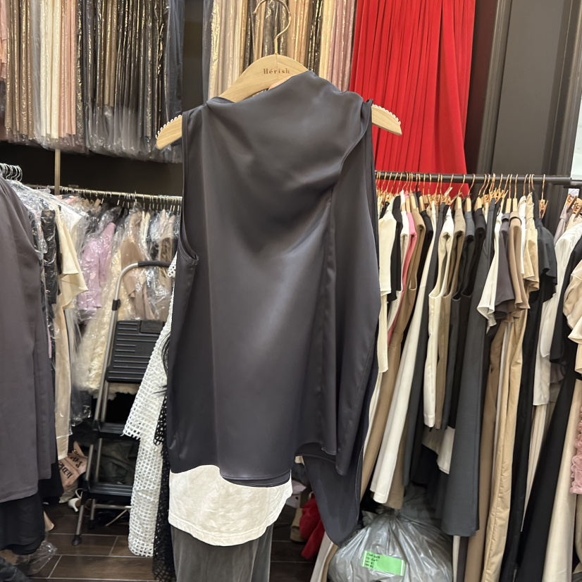 HERISH韓國直郵㊣女裝新品時尚真品熱賣推薦職業吊帶背心緞面Herish吊帶/背心圖色3