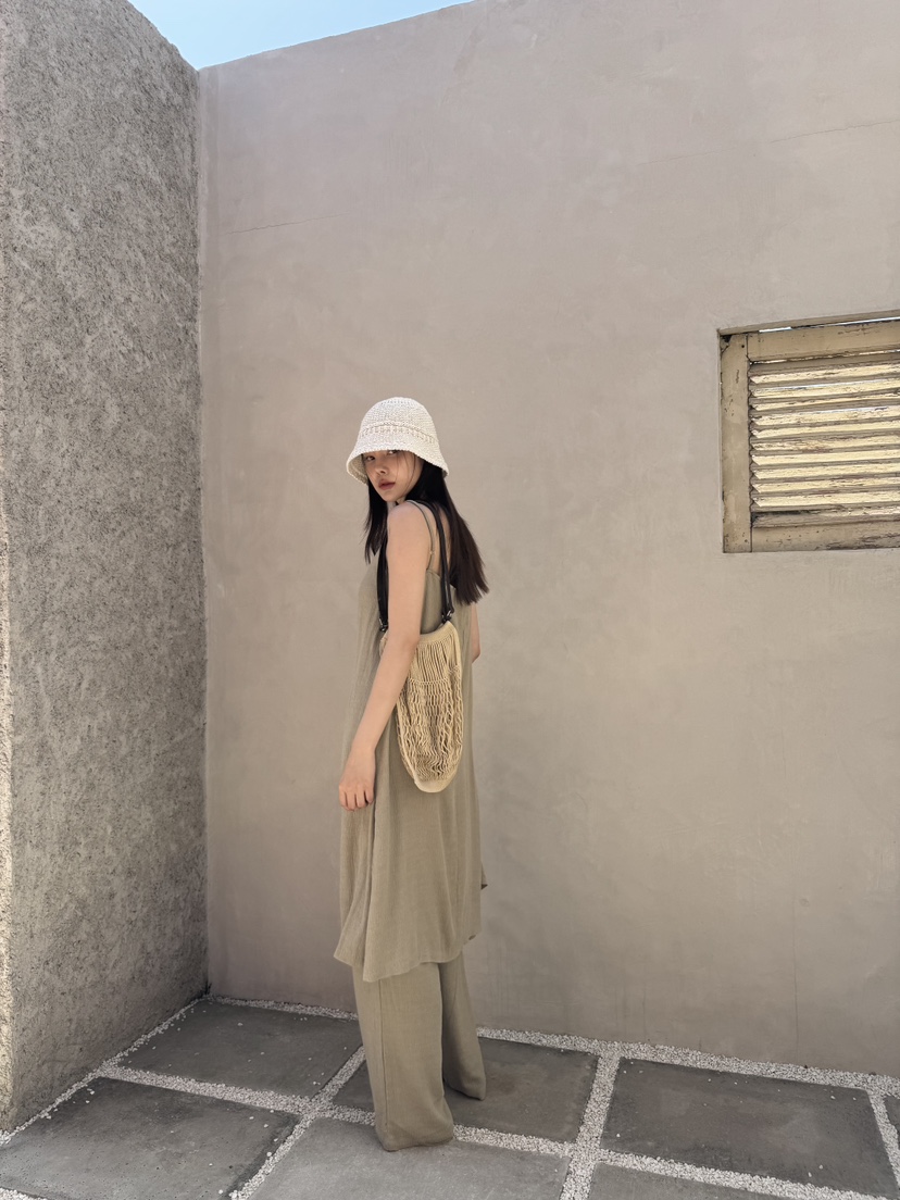 LIMLIMLIM韓國代購㊣女裝新品時尚職業人氣真品熱賣推薦連衣裙LIM LIM LIM連衣裙