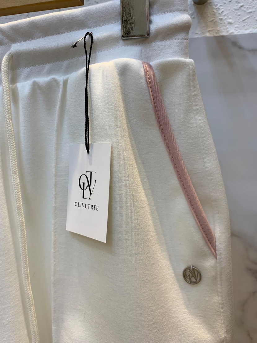 OLIVE TrEE東大門㊣代購女士新品真品推薦休閑時尚熱賣短褲OLIVE TrEE短褲