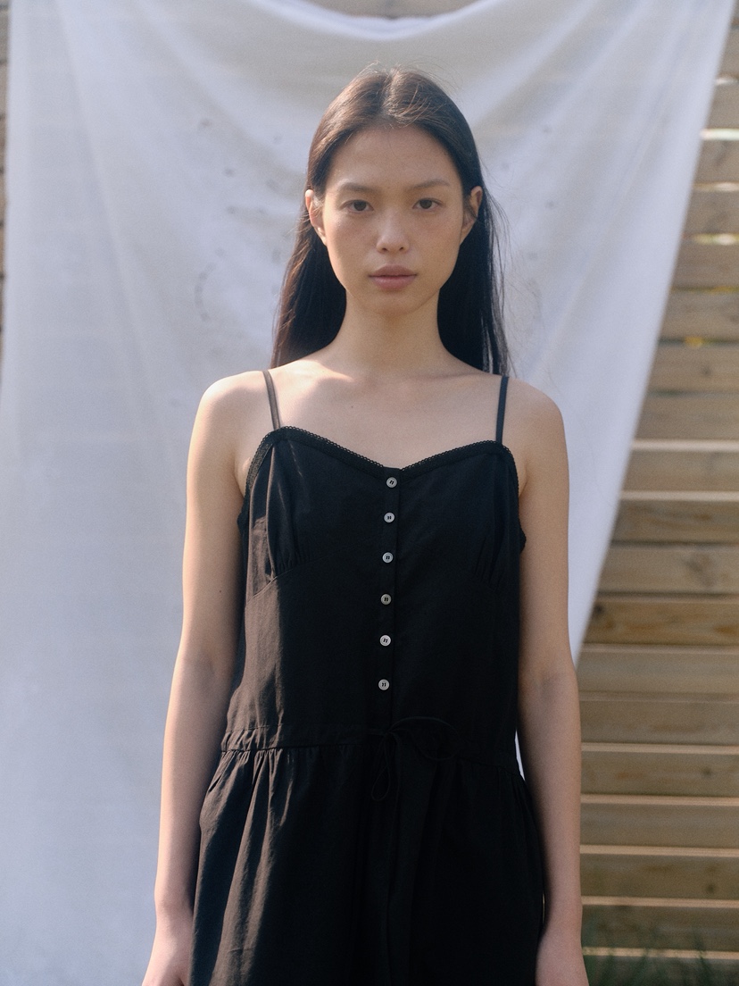 BAIE OUD/OFCEDRE韓國直郵㊣女士新品真品推薦時尚連衣裙BAIE OUD/OFCEDRE連衣裙