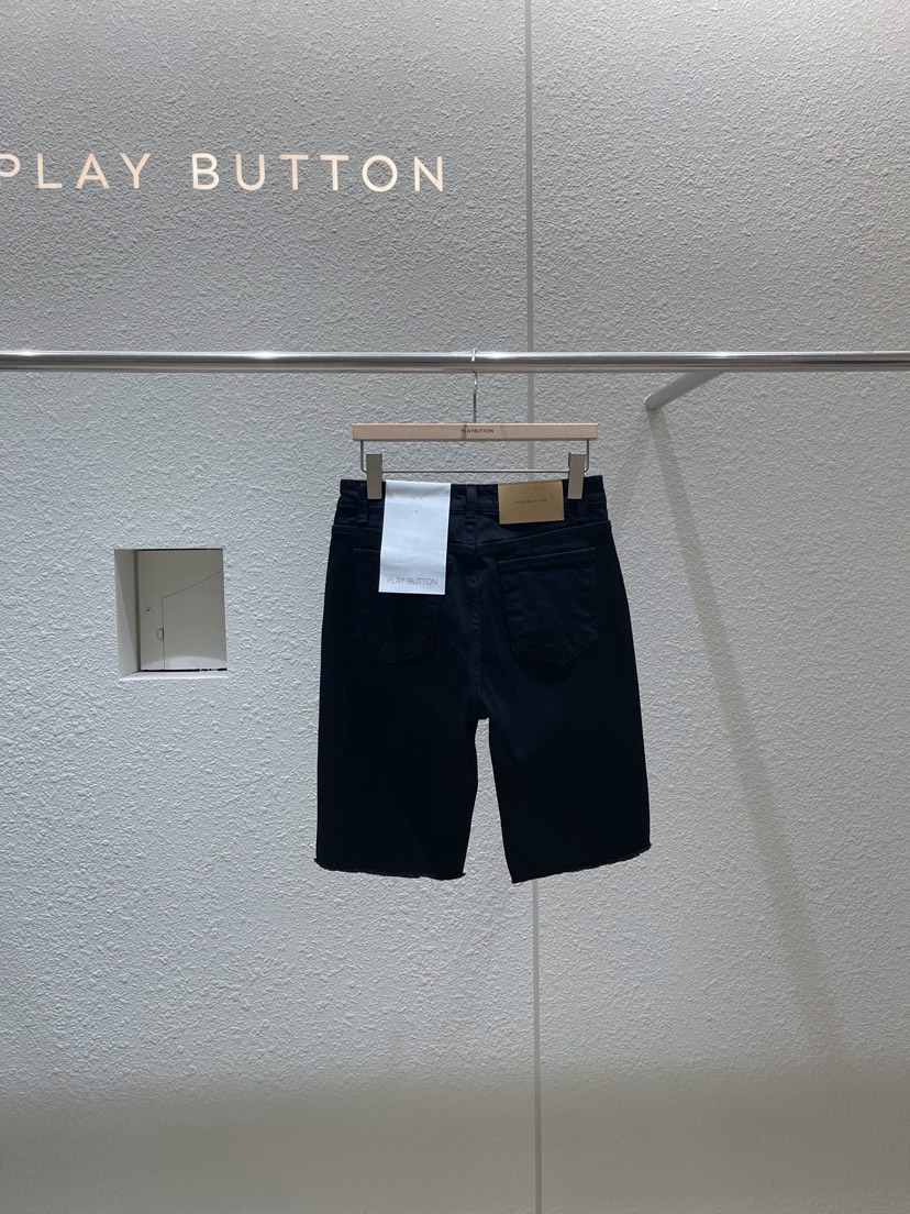 PLAYBUTTON-P東大門㊣直郵女裝新款休閑時尚職業人氣真品短褲PLAYBUTTON短褲