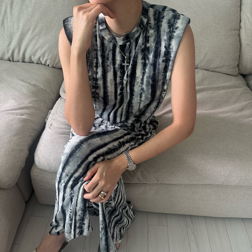 MABEL-Q東大門㊣直郵女裝新款休閑人氣25春夏熱賣職業推薦T恤SOUIT by mabel-QT恤