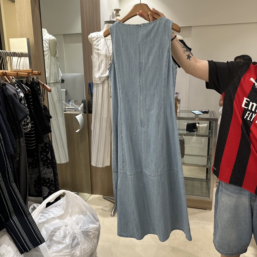 MELO東大門㊣代購女裝新品休閑真品推薦職業時尚熱賣連衣裙MELO連衣裙
