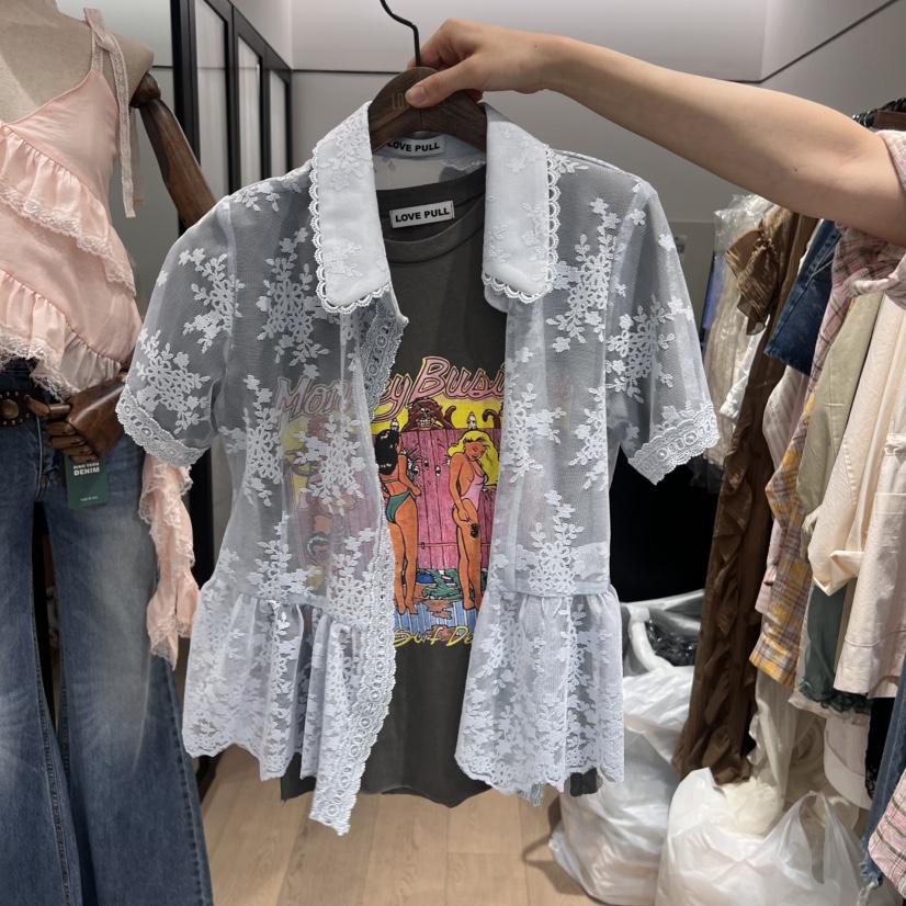 LOVE PULL東大門㊣代購女裝新款真品襯衫蕾絲衫不含內搭刺繡LOVE PULL襯衫/蕾絲衫