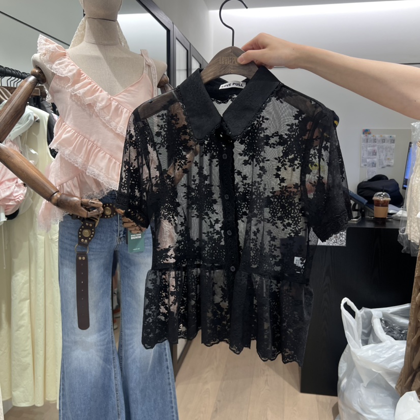 LOVE PULL東大門㊣代購女裝新款真品襯衫蕾絲衫不含內搭刺繡LOVE PULL襯衫/蕾絲衫圖色2