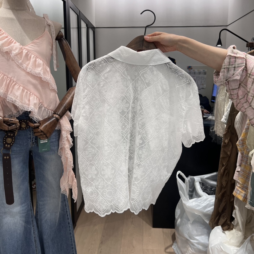 LOVE PULL東大門㊣直郵女士新款25春夏熱賣襯衫蕾絲衫刺繡LOVE PULL襯衫/蕾絲衫