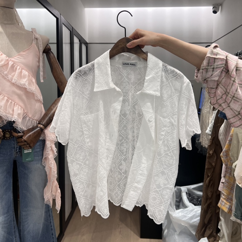 LOVE PULL東大門㊣直郵女士新款25春夏熱賣襯衫蕾絲衫刺繡LOVE PULL襯衫/蕾絲衫