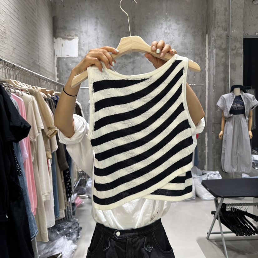 JUNI韓國代購㊣女裝新款人氣真品熱賣職業休閑25春夏吊帶背心my juni吊帶/背心