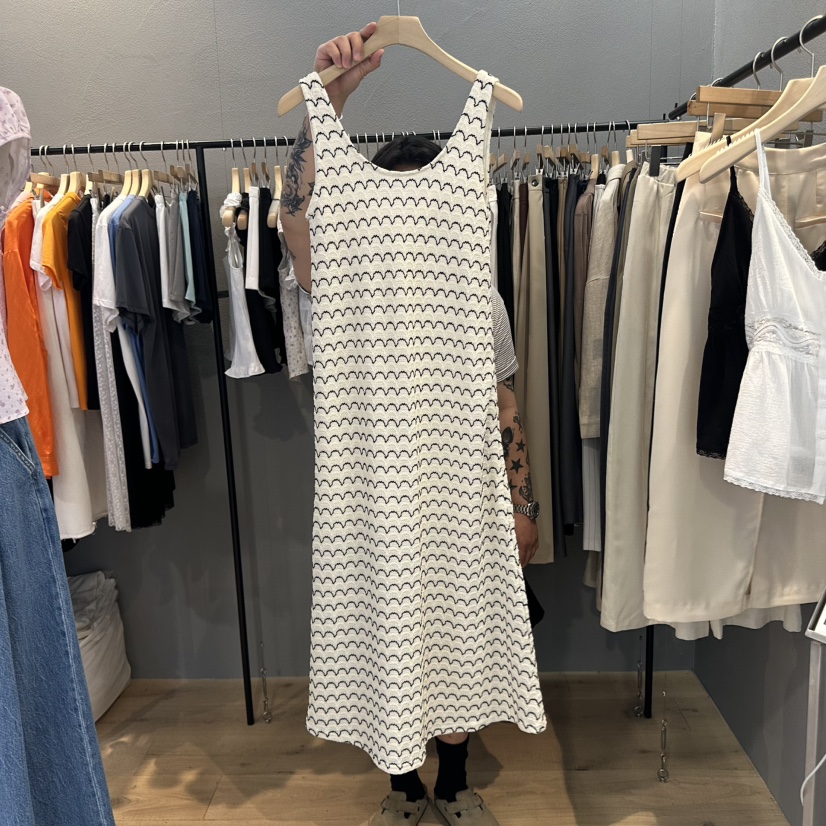 FLAMME TOIT韓國直郵㊣女士新品熱賣休閑人氣25春夏連衣裙FLAMME TOIT連衣裙