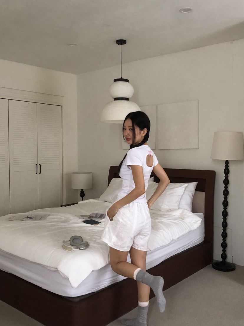 SUNDER MARKET東大門㊣代購女士新款休閑職業熱賣25春夏T恤SUNDER MARKETT恤