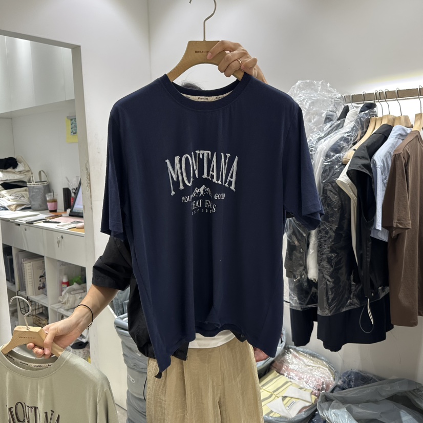 URBANSTORY/REMAKING東大門㊣直郵女裝新款推薦時尚熱賣T恤Remaking/URBANSTORYT恤圖色3