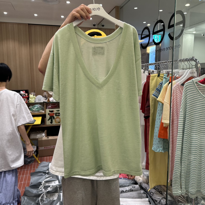 E/E/E東大門㊣代購女裝新品人氣推薦25春夏熱賣時尚T恤V領E/E/ET恤圖色3