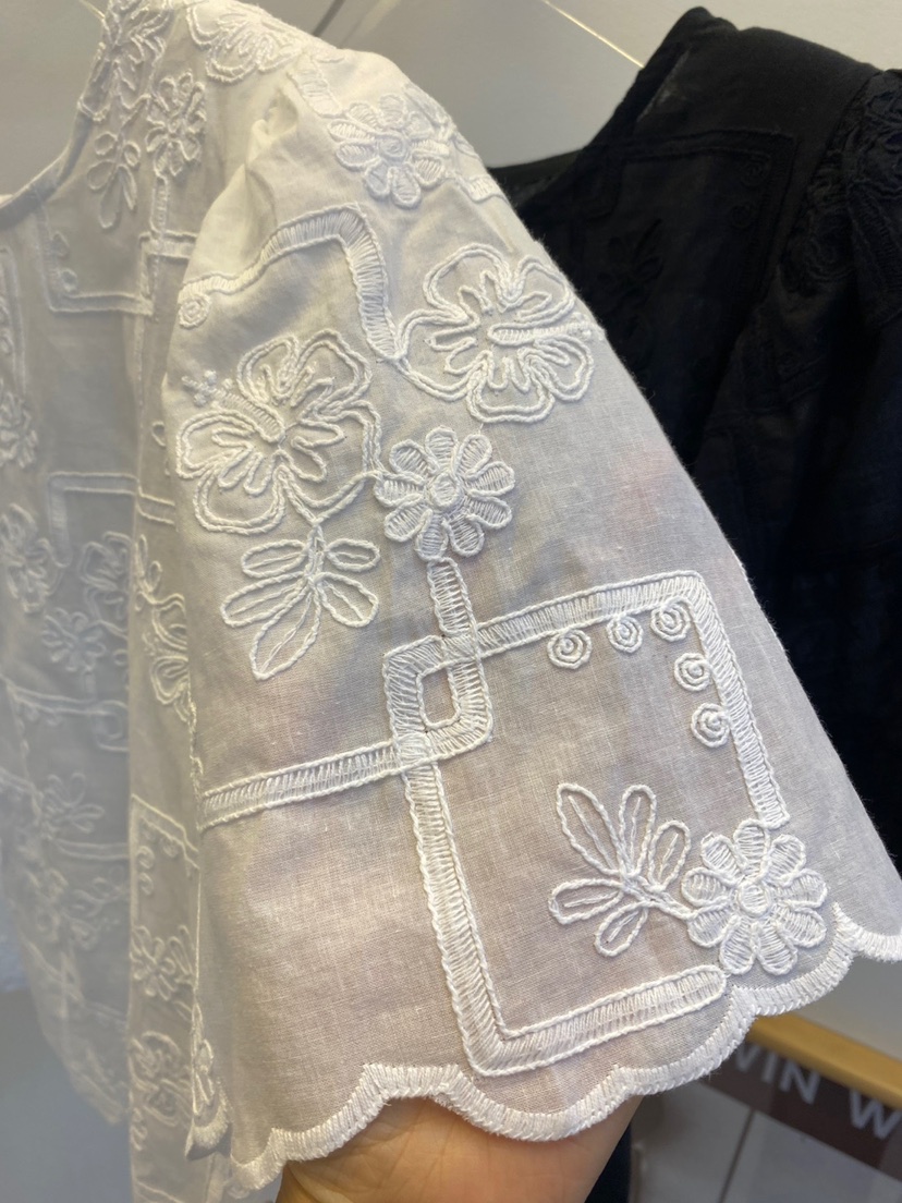 BLACK BIJOU韓國直郵㊣女裝新品人氣25春夏職業襯衫蕾絲衫BLACK BIJOU襯衫/蕾絲衫