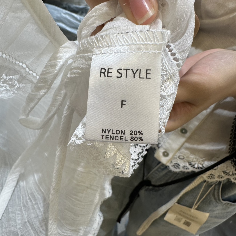 RE STYLE-Q東大門㊣直郵女裝新品時尚推薦襯衫蕾絲衫天絲RE STYLE襯衫/蕾絲衫