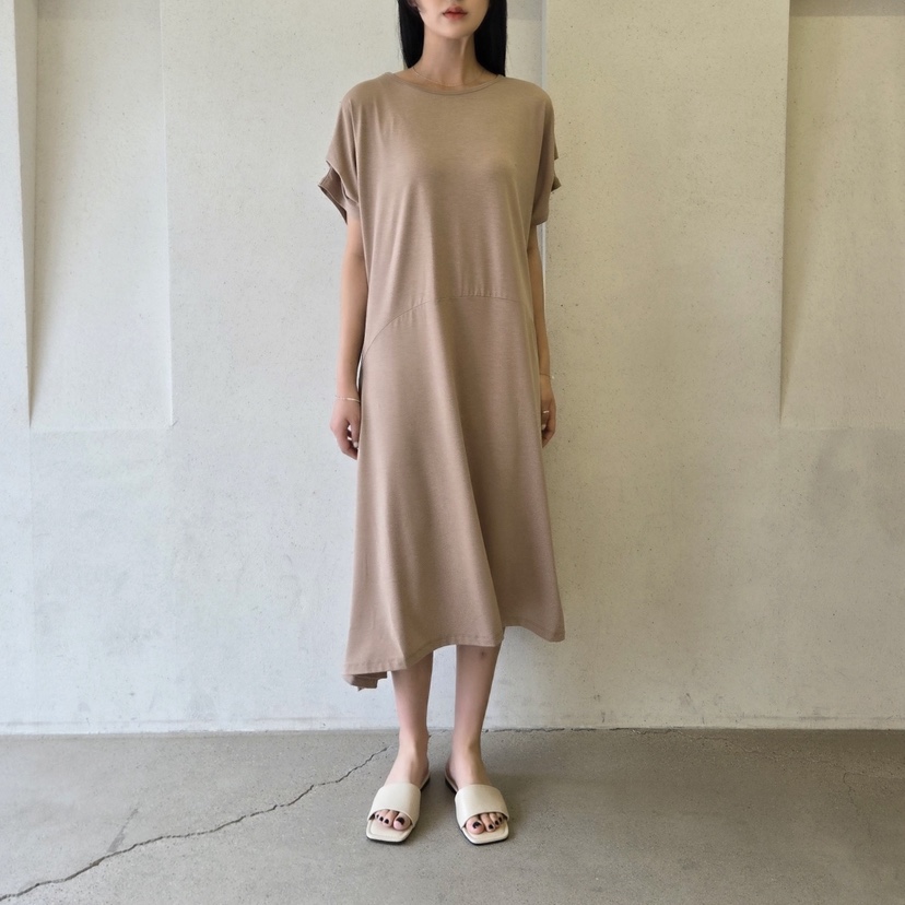 LA BLOOM東大門㊣直郵女裝新款熱賣休閑推薦職業時尚連衣裙La Bloom連衣裙