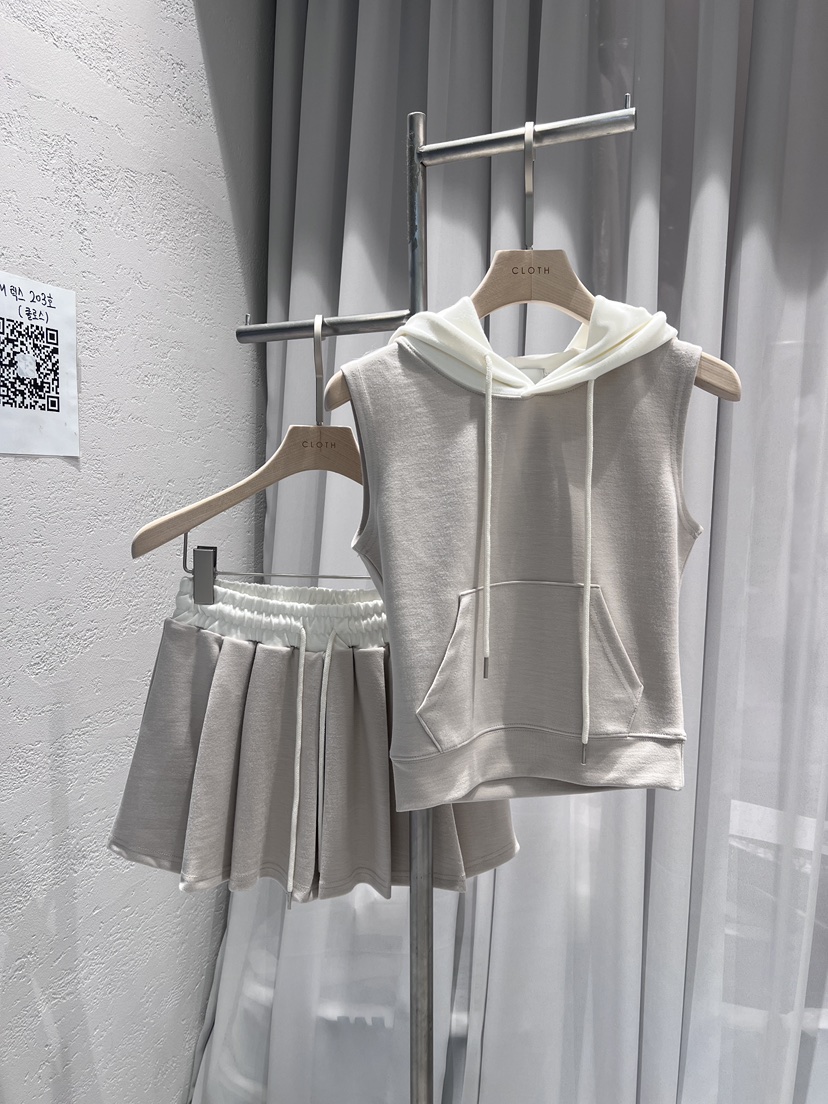 CLOTH韓國直郵㊣女士新款休閑熱賣推薦時尚職業套裝兩件套百褶CLOTH套裝圖色2