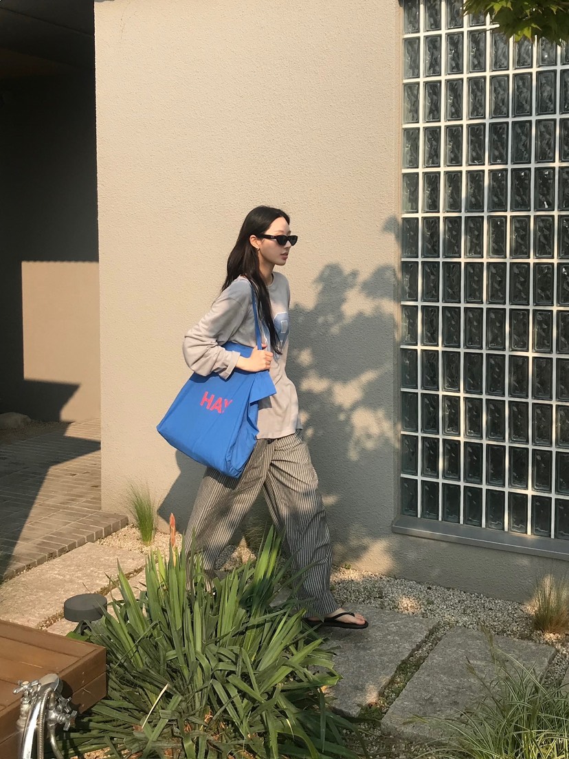 ESCHER東大門㊣代購女士新品熱賣職業休閑推薦時尚人氣長袖T恤ESCHER長袖T恤