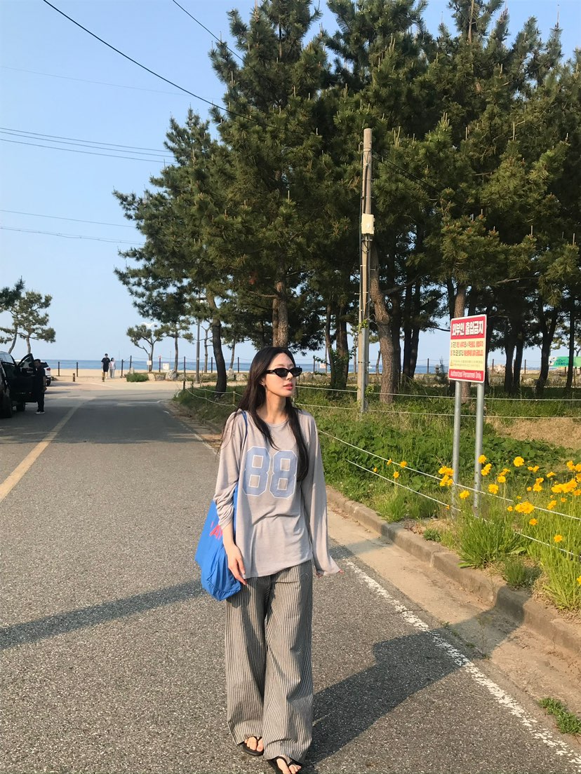ESCHER東大門㊣代購女士新品熱賣職業休閑推薦時尚人氣長袖T恤ESCHER長袖T恤