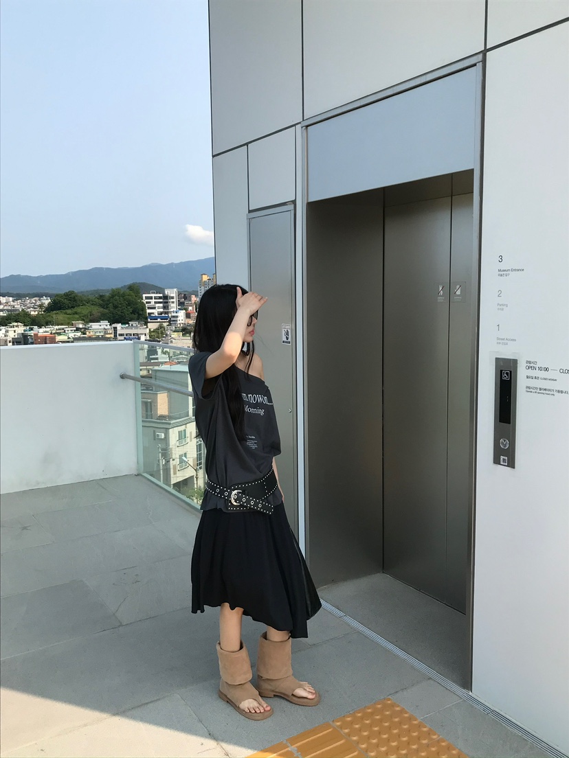 ESCHER東大門㊣實拍女裝新品推薦真品人氣時尚半身裙中短裙ESCHER半身裙/中短裙