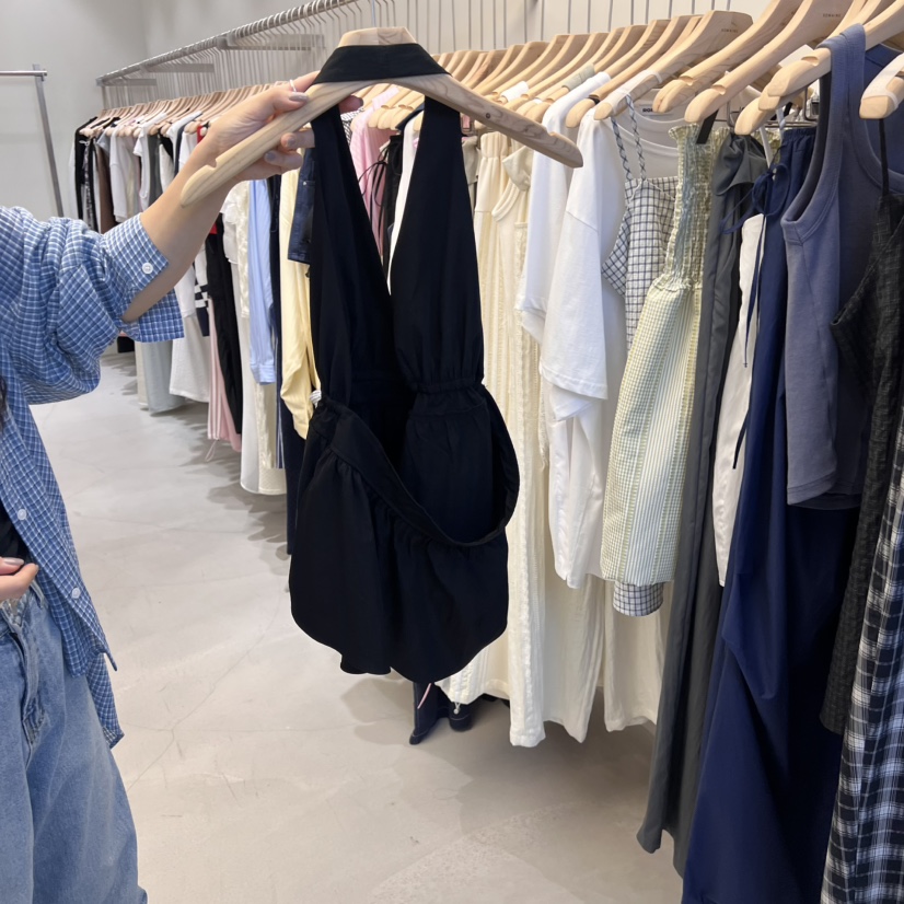 ROMAINE東大門㊣實拍女裝新品真品休閑時尚推薦熱賣吊帶背心ROMAINE吊帶/背心