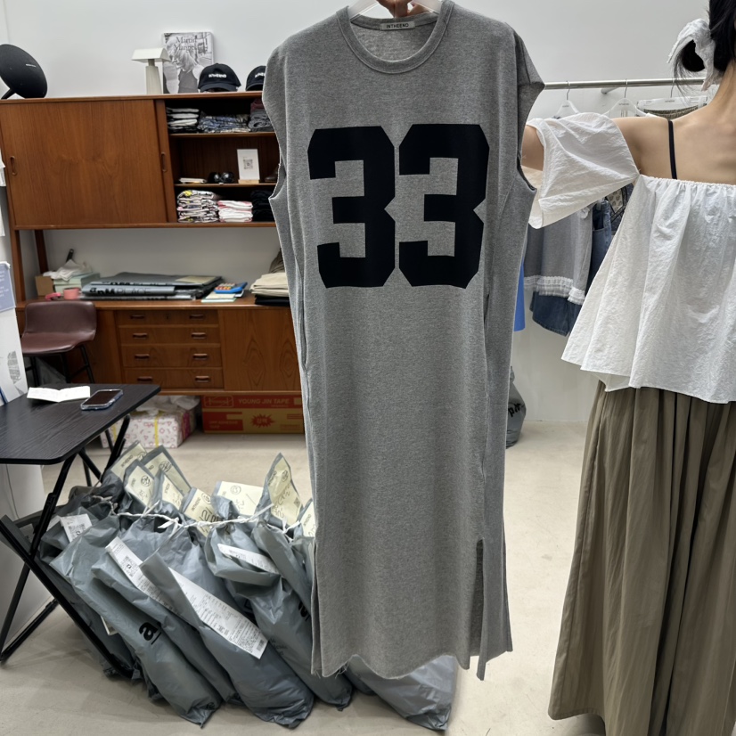 INTHEEND東大門㊣實拍女裝新品真品時尚25春夏熱賣職業連衣裙INTHEEND連衣裙圖色2
