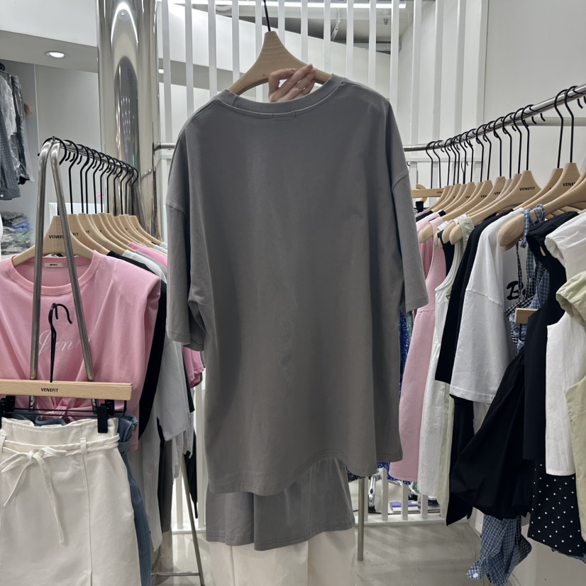 VENEFIT東大門㊣代購女裝新品時尚休閑推薦真品職業人氣T恤VENEFIT/JENNIET恤