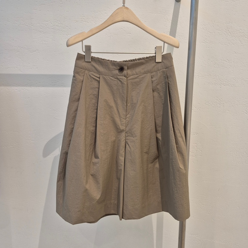 1 2ILLY-S東大門㊣直郵女裝新品推薦時尚職業休閑人氣短褲1 2ILLY/THE SIL短褲