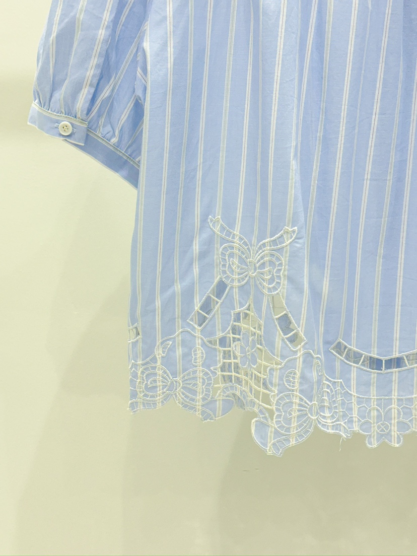 AUTUMN BEIGE PLUS東大門㊣代購女士新款職業時尚襯衫蕾絲衫A.b/AUTUMN BEIGE襯衫/蕾絲衫