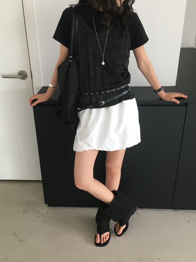 MONDAYMORING東大門㊣直郵女士新款熱賣人氣25春夏休閑短裙絨MONDAYMORING短裙