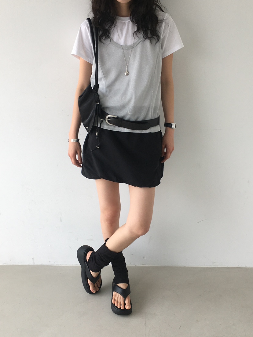 MONDAYMORING東大門㊣直郵女士新款熱賣人氣25春夏休閑短裙絨MONDAYMORING短裙