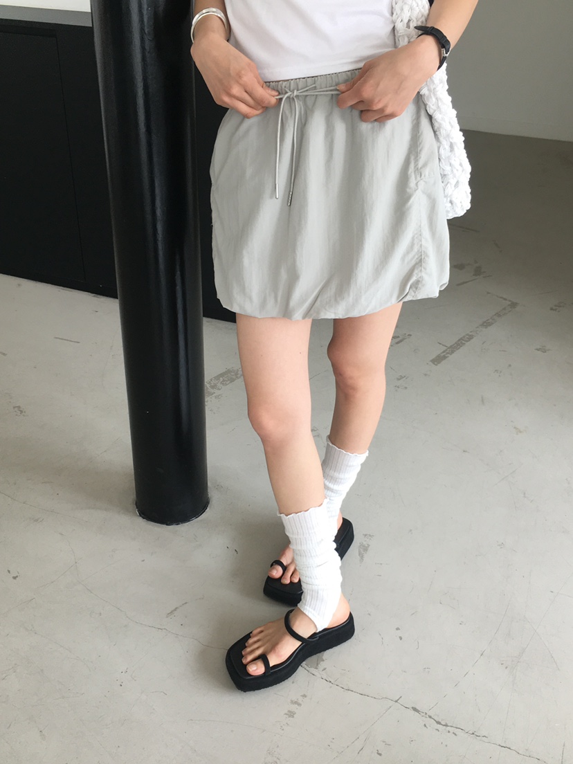 MONDAYMORING東大門㊣直郵女士新款熱賣人氣25春夏休閑短裙絨MONDAYMORING短裙