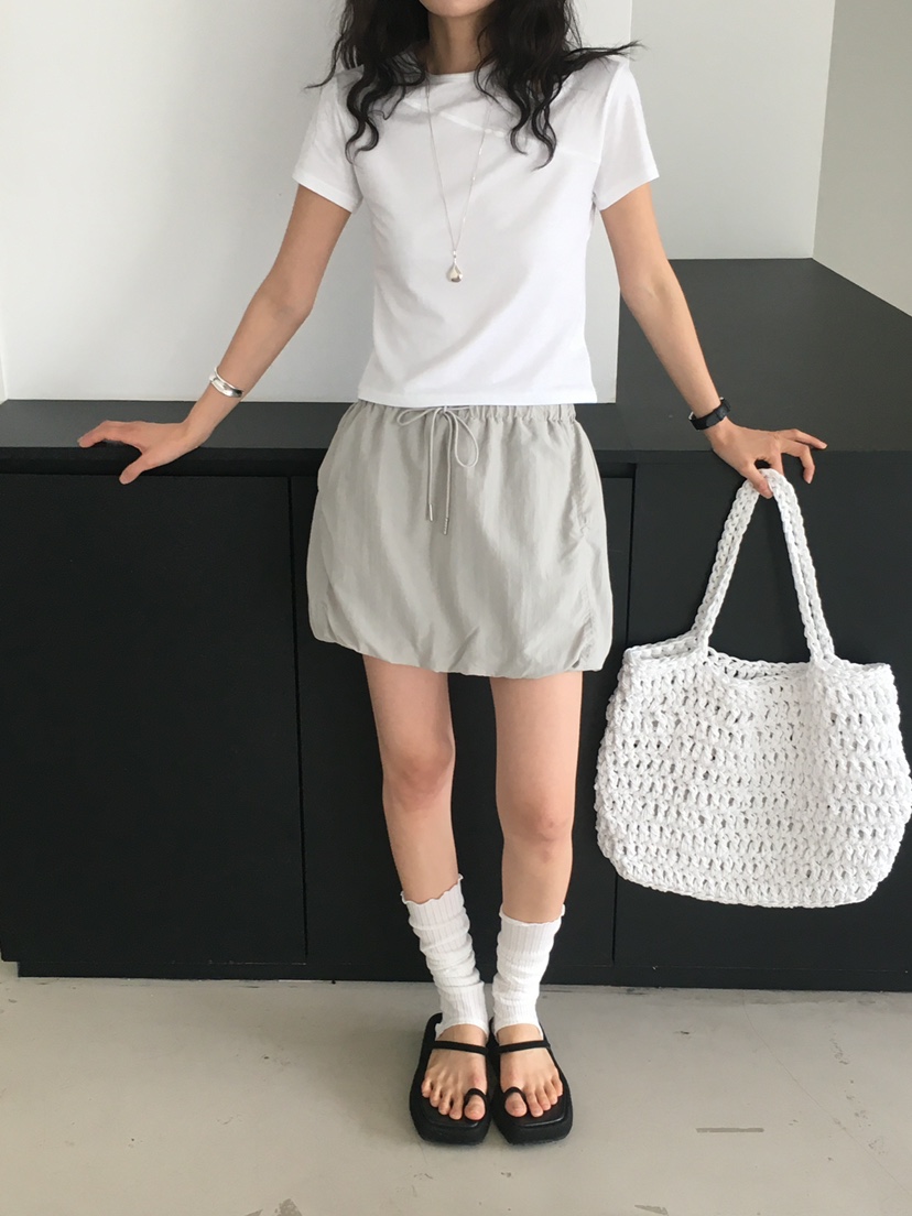 MONDAYMORING東大門㊣直郵女士新款熱賣人氣25春夏休閑短裙絨MONDAYMORING短裙