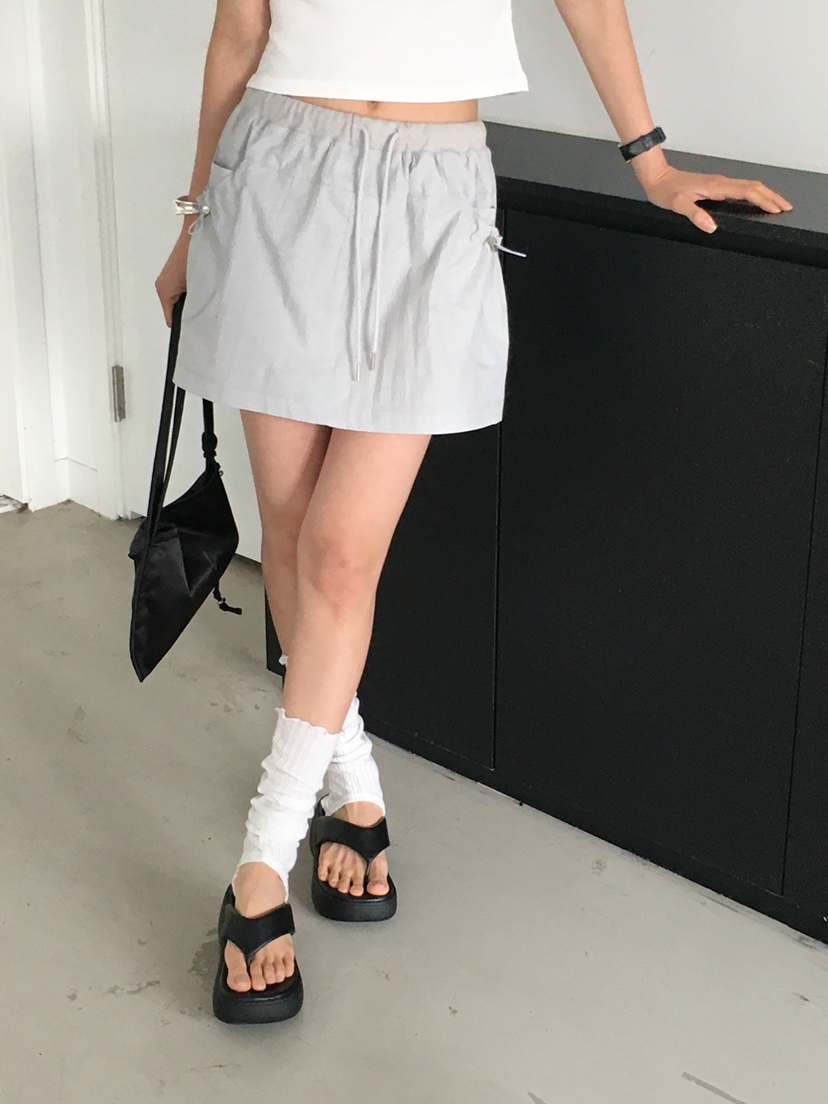 MONDAYMORING東大門㊣直郵女士新品人氣時尚25春夏短裙羅紋MONDAYMORING短裙