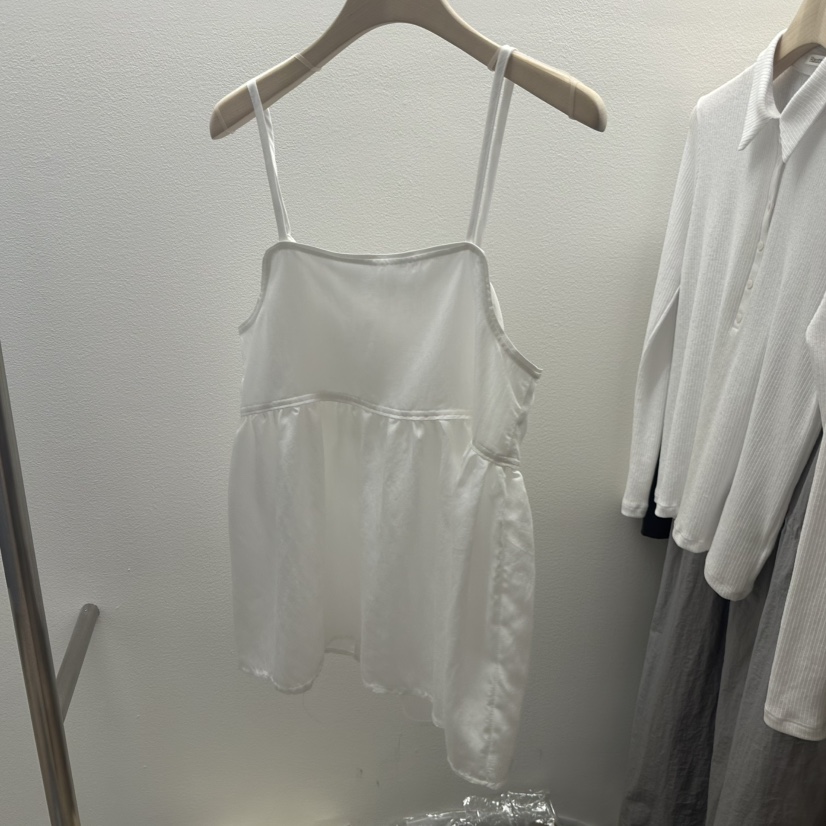 HAUTTE-P東大門㊣實拍女士新品真品職業時尚吊帶背心緊身羅紋HAUTTE吊帶/背心圖色1