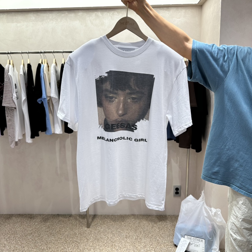 空韓國直郵㊣女裝新品真品時尚人氣推薦25春夏熱賣休閑職業T恤THE OTHERT恤圖色2