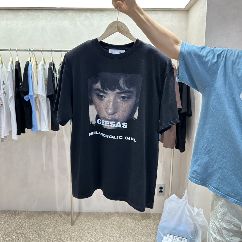 空韓國直郵㊣女裝新品真品時尚人氣推薦25春夏熱賣休閑職業T恤THE OTHERT恤圖色4