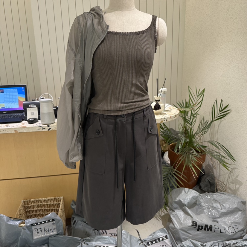 GRADE東大門㊣實拍女士新款推薦職業時尚人氣25春夏休閑短褲GRADE短褲