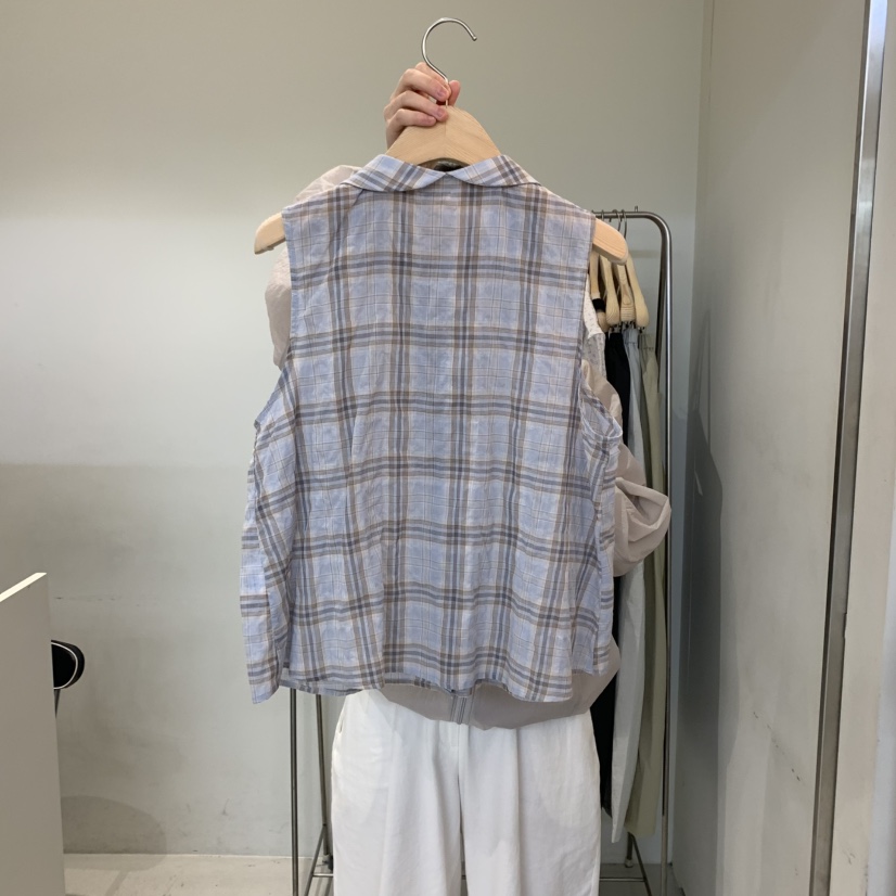 OUTRENE韓國代購㊣女士新品熱賣休閑時尚職業推薦真品吊帶背心OUTRENE吊帶/背心