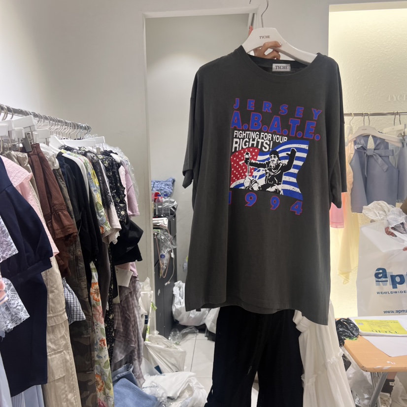 TYCHE韓國直郵㊣女裝新款推薦休閑人氣25春夏熱賣職業時尚T恤TYCHET恤圖色2