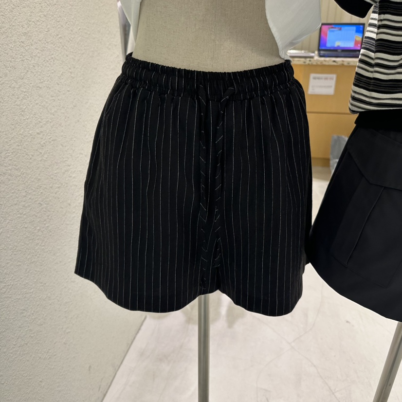 GRADE東大門㊣實拍女士新款休閑人氣熱賣推薦25春夏時尚短褲GRADE短褲圖色2