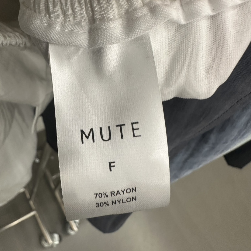 MUTE-P韓國直郵㊣女裝新品熱賣人氣時尚真品25春夏休閑短褲MUTE短褲
