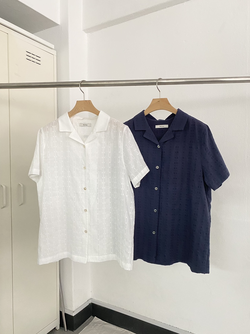 BOUTIQUE SEOUL-P東大門㊣直郵女裝新款25春夏襯衫蕾絲衫But ton/BOUTIQUE SEOUL襯衫/蕾絲衫