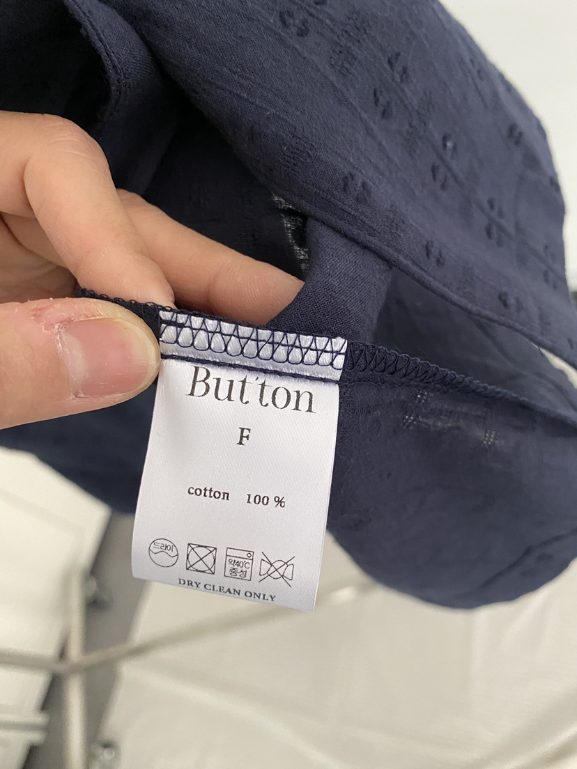 BOUTIQUE SEOUL-P東大門㊣直郵女裝新款25春夏襯衫蕾絲衫But ton/BOUTIQUE SEOUL襯衫/蕾絲衫
