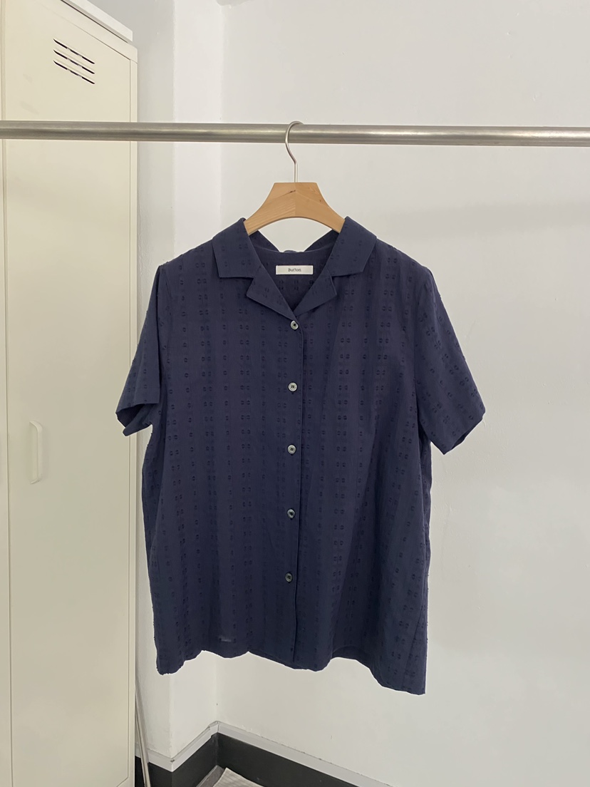 BOUTIQUE SEOUL-P東大門㊣直郵女裝新款25春夏襯衫蕾絲衫But ton/BOUTIQUE SEOUL襯衫/蕾絲衫圖色2