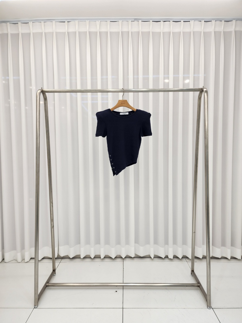 THE FIRST-Q東大門㊣直郵女裝新品人氣推薦熱賣休閑時尚T恤THE FIRSTT恤圖色3