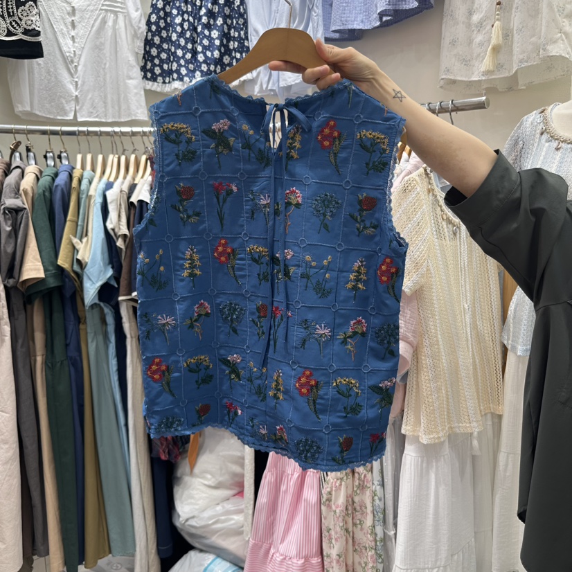 BIKINI東大門㊣實拍女裝新品25春夏真品時尚熱賣推薦吊帶背心BIKINI吊帶/背心