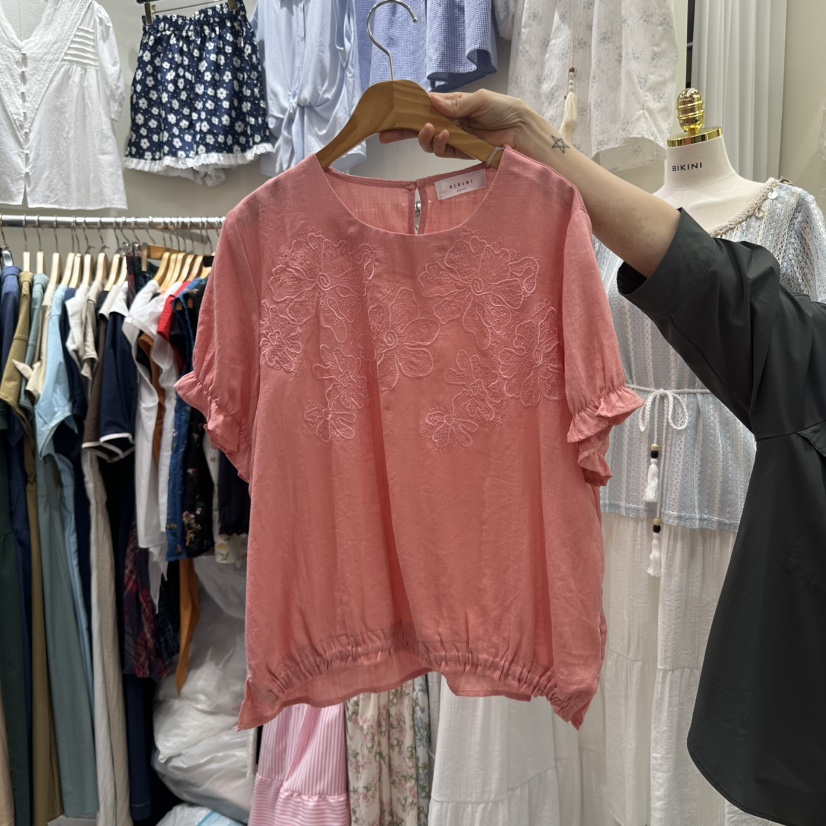 BIKINI東大門㊣代購女裝新款時尚熱賣真品休閑襯衫蕾絲衫刺繡BIKINI襯衫/蕾絲衫圖色3
